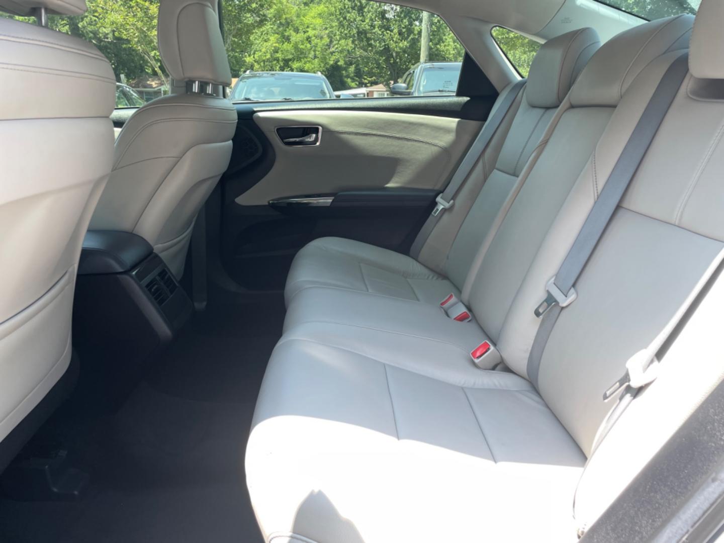 2014 GRAY TOYOTA AVALON XLE (4T1BK1EB4EU) with an 3.5L engine, Automatic transmission, located at 5103 Dorchester Rd., Charleston, SC, 29418-5607, (843) 767-1122, 36.245171, -115.228050 - Local Trade-in with Leather, Sunroof, Navigation, Backup Camera, CD/AUX/Bluetooth, Dual Climate Control, Power Everything (windows, locks, seats, mirrors), Heated Seats, Push Button Start, Keyless Entry (2 key fobs), Alloy Wheels. Clean CarFax (no accidents reported!) 99k miles Located at New Life - Photo#14